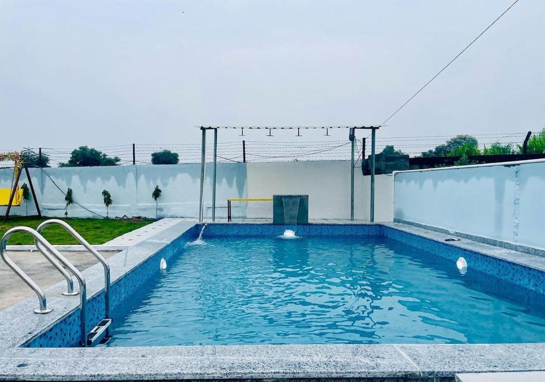 Aqua Lagoon Villa By Secret Turtle Pvt Pool Private Lawn Secunderabad Экстерьер фото